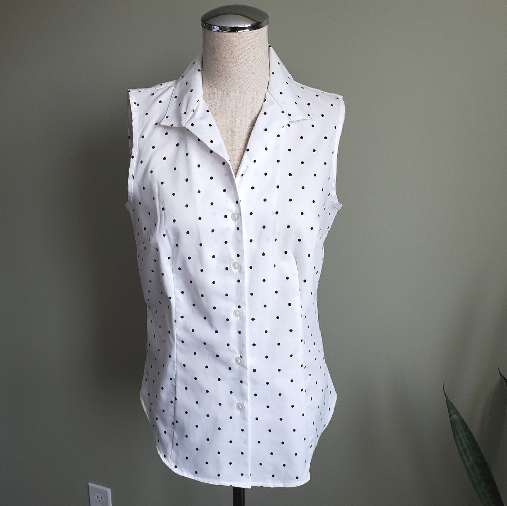 NWT Anne Klein Navy Polka Dot Sleeveless Blouse S